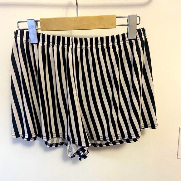 Fuck off I’m sleeping pj set - Picture 7 of 7